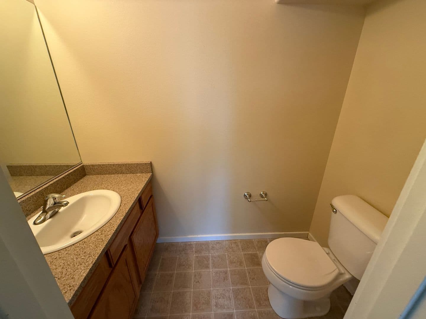Bend Apartment: 20068 SW Doanna Way