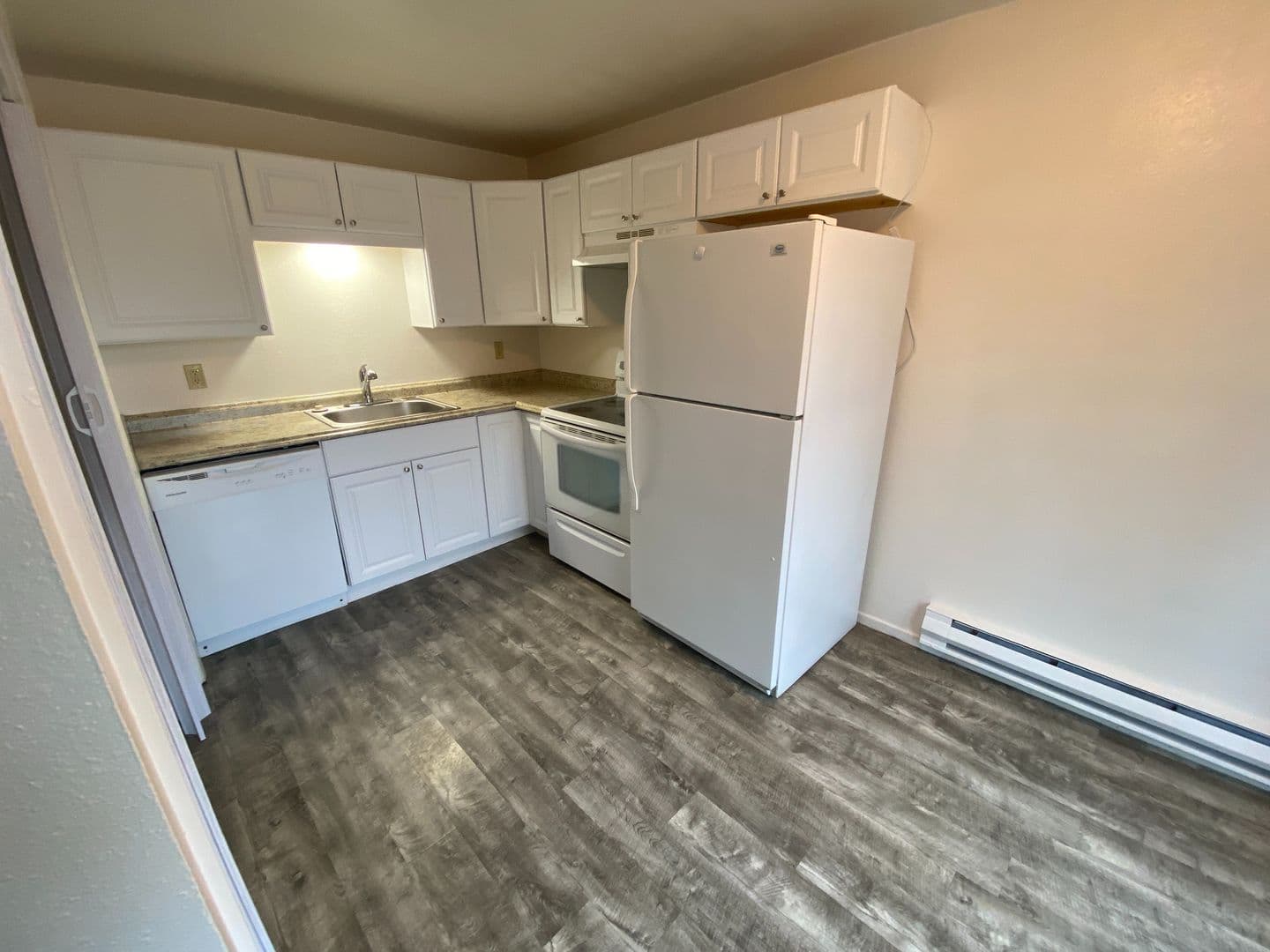Bend Apartment: 1205 NE Ross Rd