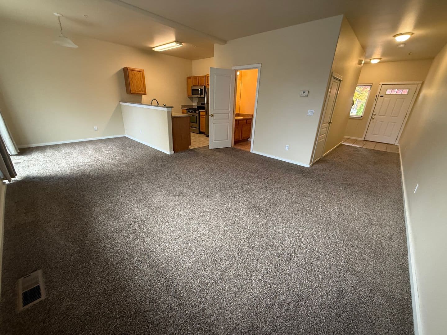 Bend Apartment: 20068 SW Doanna Way