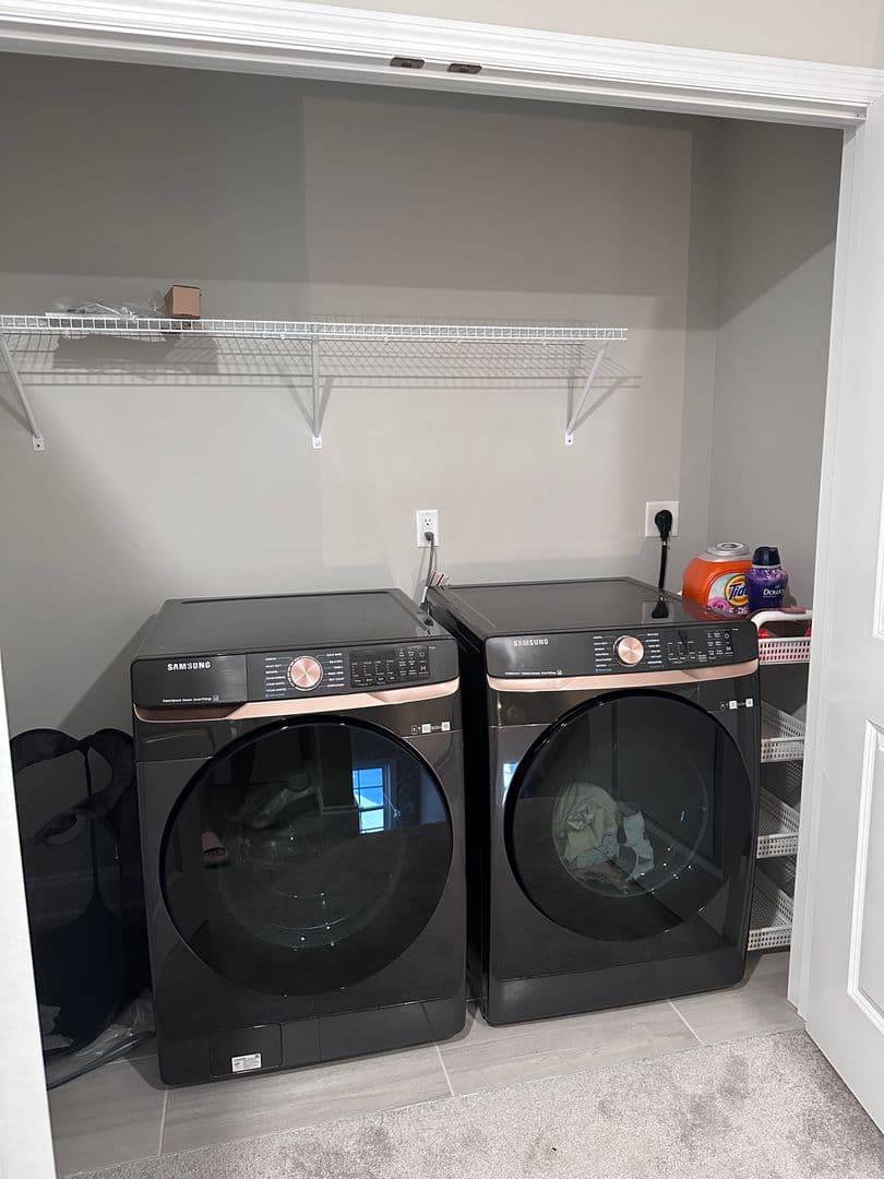 Cleveland Townhome: 437 Bellingham Dr. NE