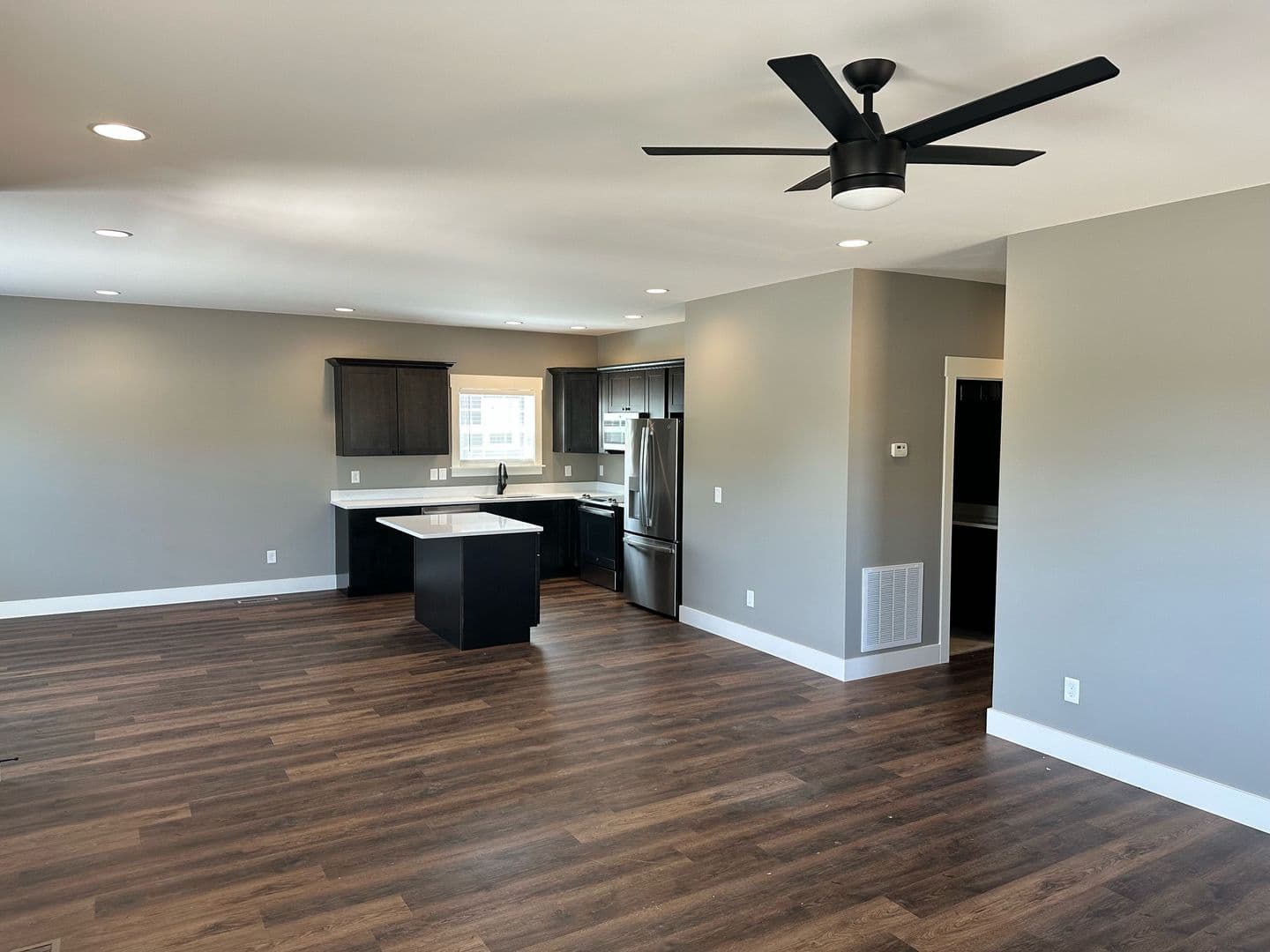 Cleveland House: 350 Johnson Blvd