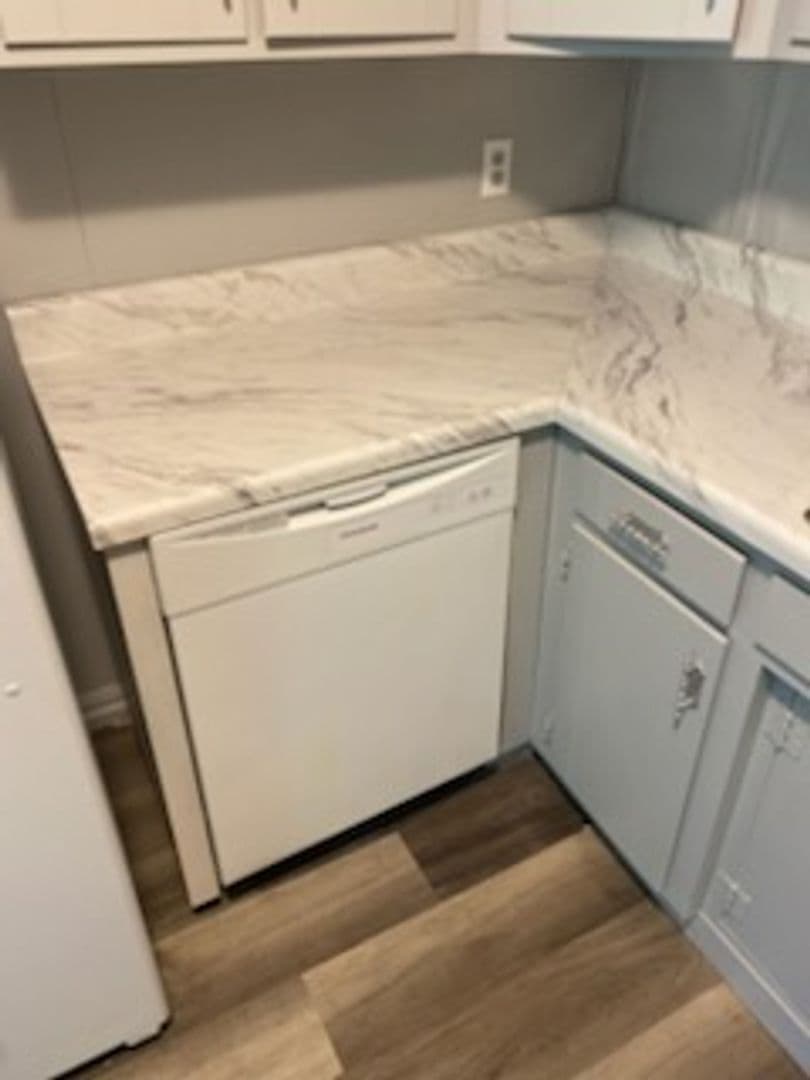 Cleveland Apartment: 1500 Mohawk Ct 1-4 NW