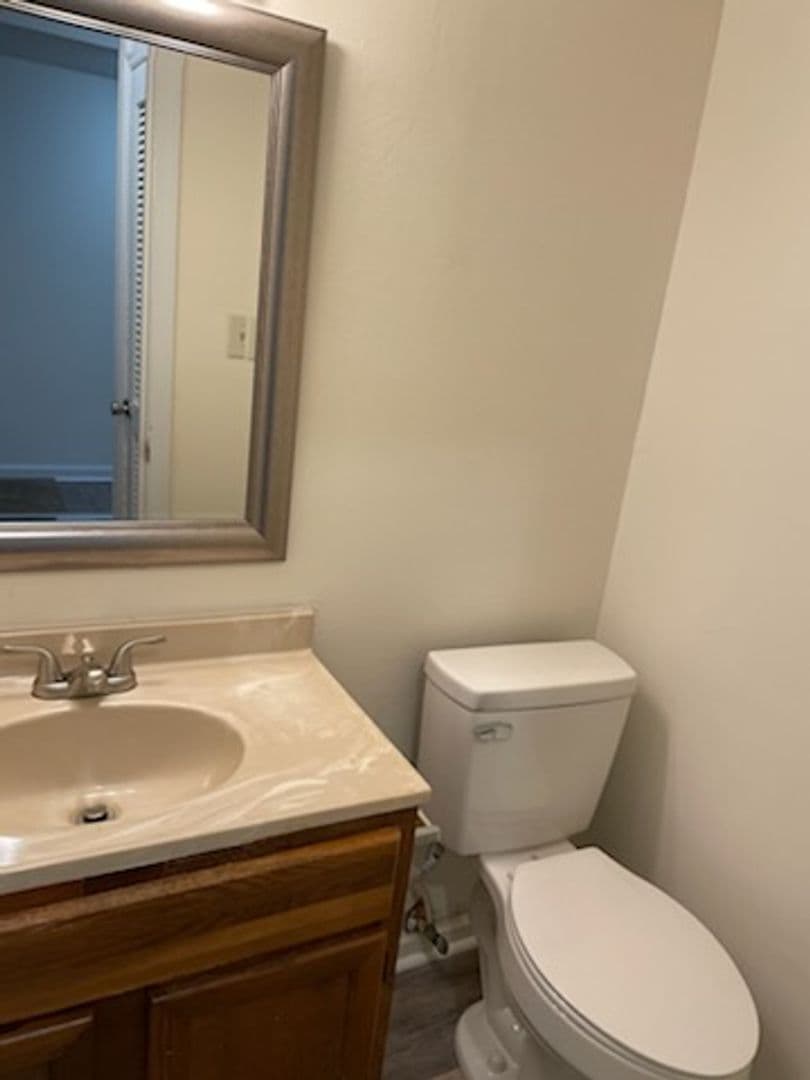 Cleveland Apartment: 3326/3328 Steeple Circle