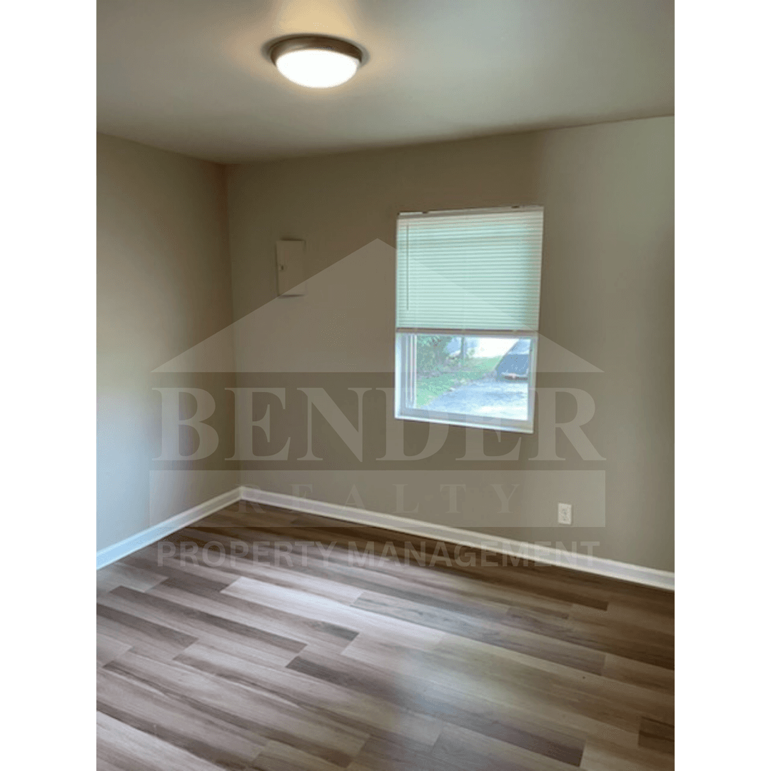 Cleveland Apartment: 563 Central Ave.