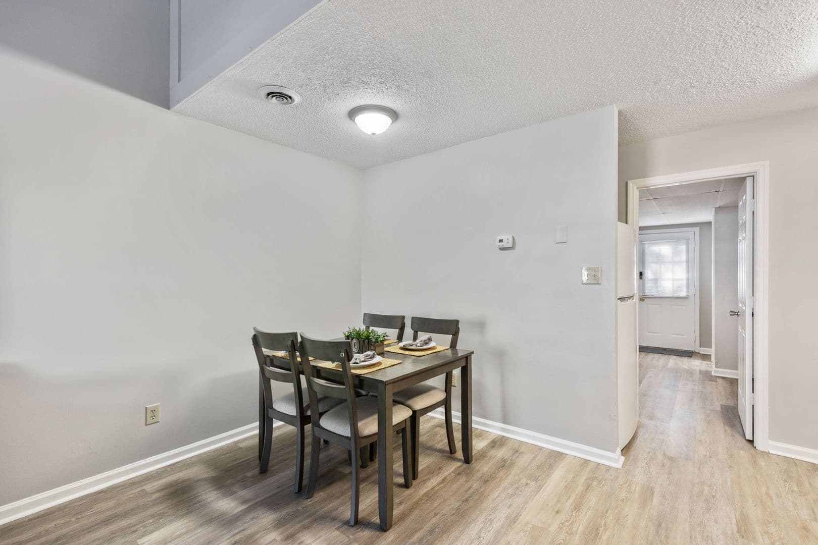 Cleveland Apartment: 3354/3356 Steeple Circle