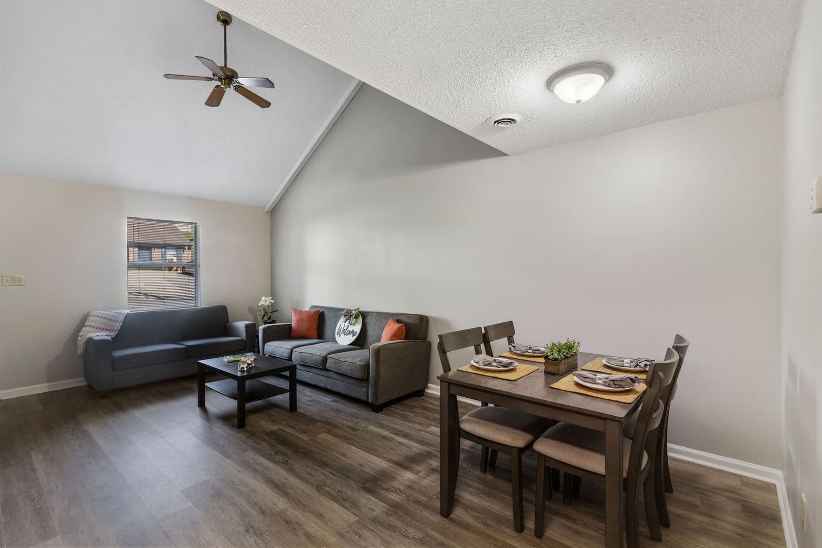 Cleveland Apartment: 3354/3356 Steeple Circle
