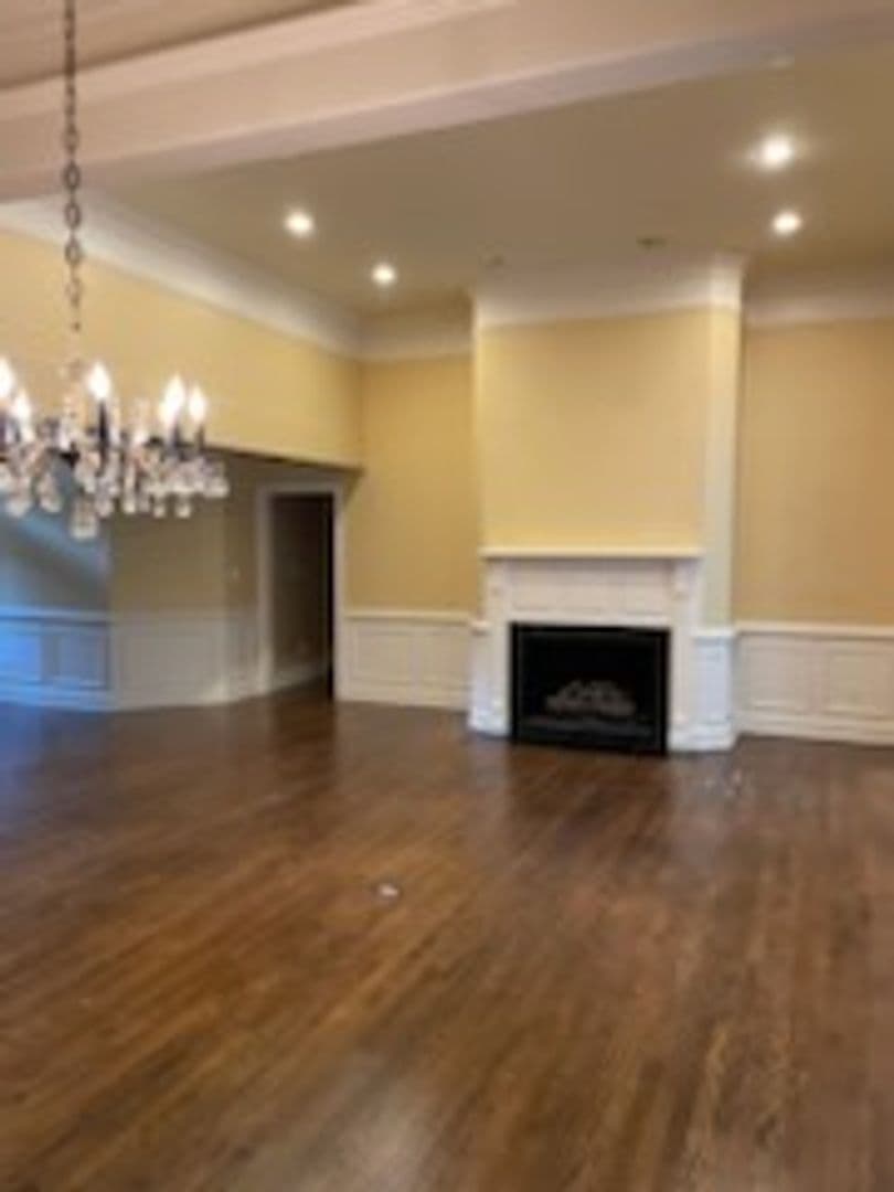 Cleveland House: 255 Stonewood Dr.