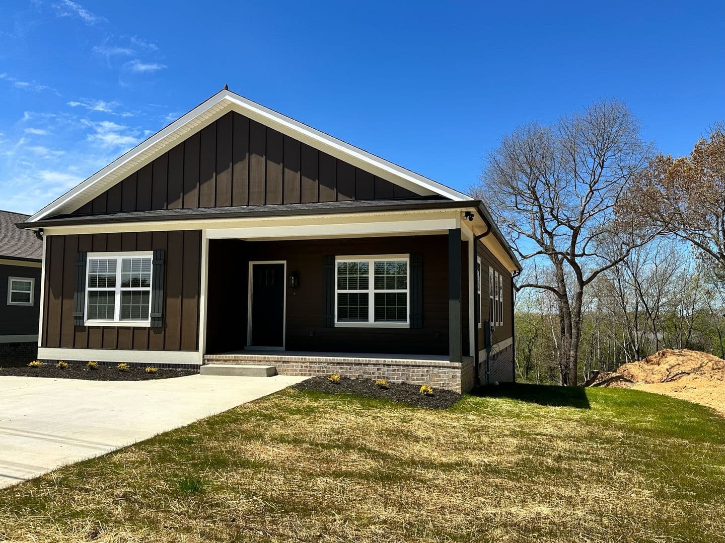 Cleveland House: 350 Johnson Blvd
