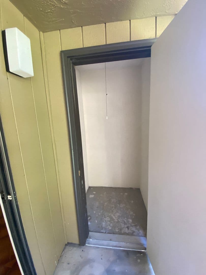 Eugene Apartment: 1800 Cal Young Road