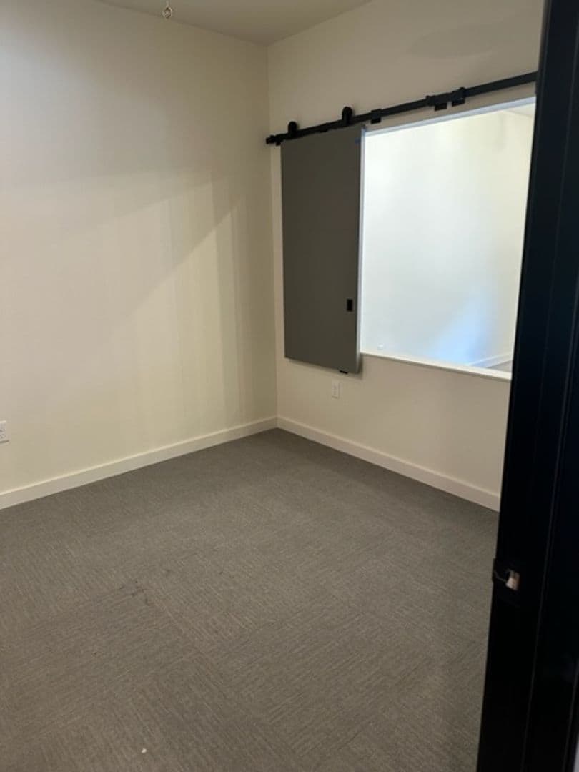Eugene Apartment: 1030 Ferry St