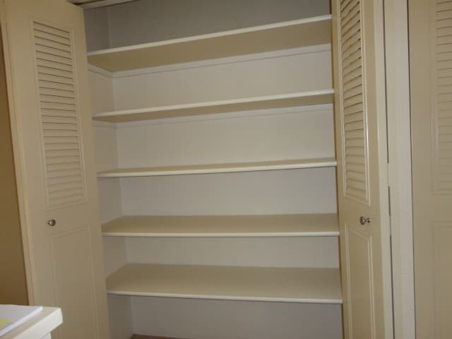 Eugene Apartment: 1800 Cal Young Road