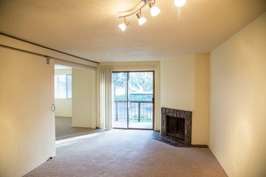 Eugene Apartment: 1800 Cal Young Road