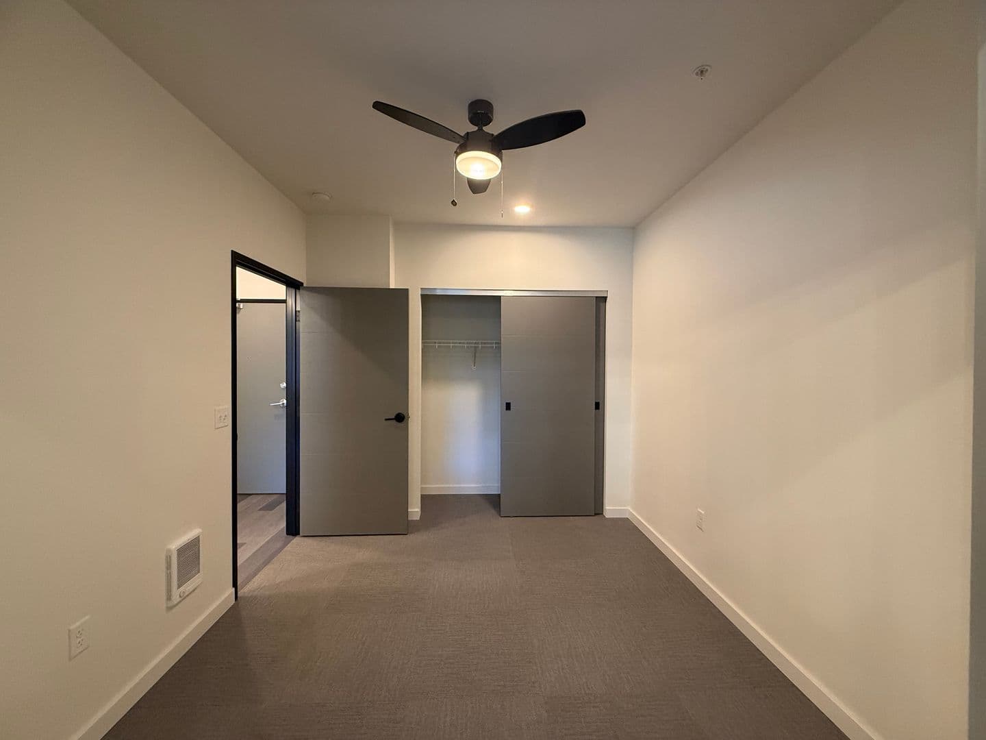 Eugene Apartment: 1030 Ferry St
