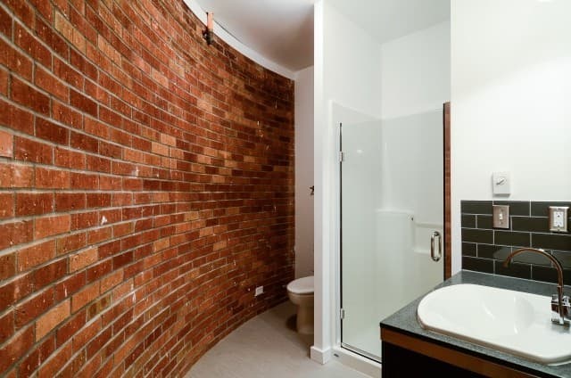 Eugene Apartment: 877 E. Park Street