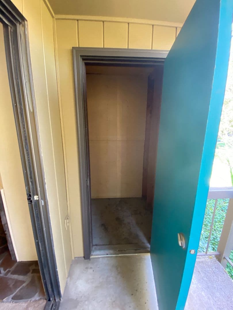Eugene Apartment: 1800 Cal Young Road
