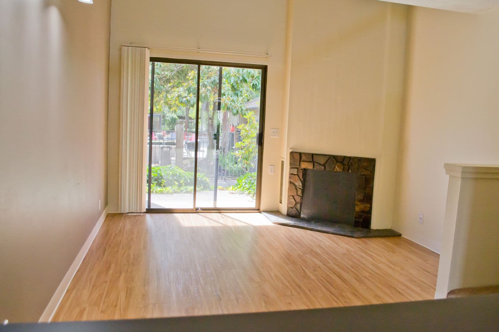 Eugene Apartment: 1800 Cal Young Road
