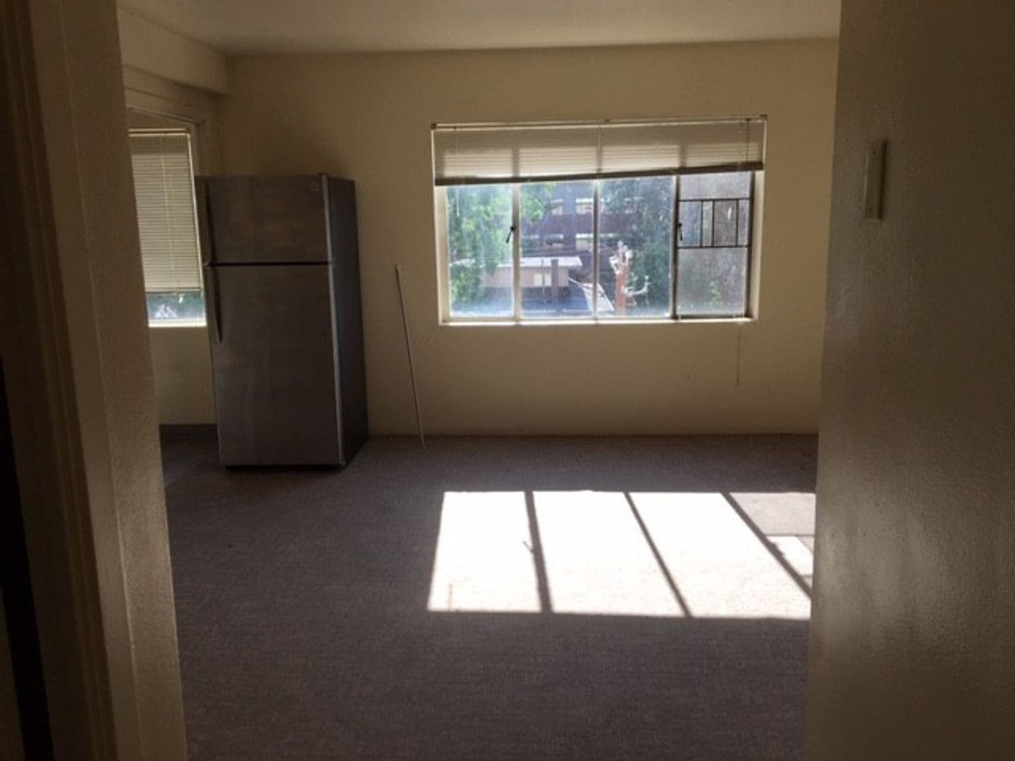 Eugene Apartment: 1040-1050 Ferry St