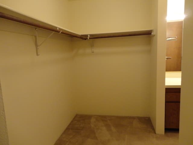 Eugene Apartment: 1800 Cal Young Road
