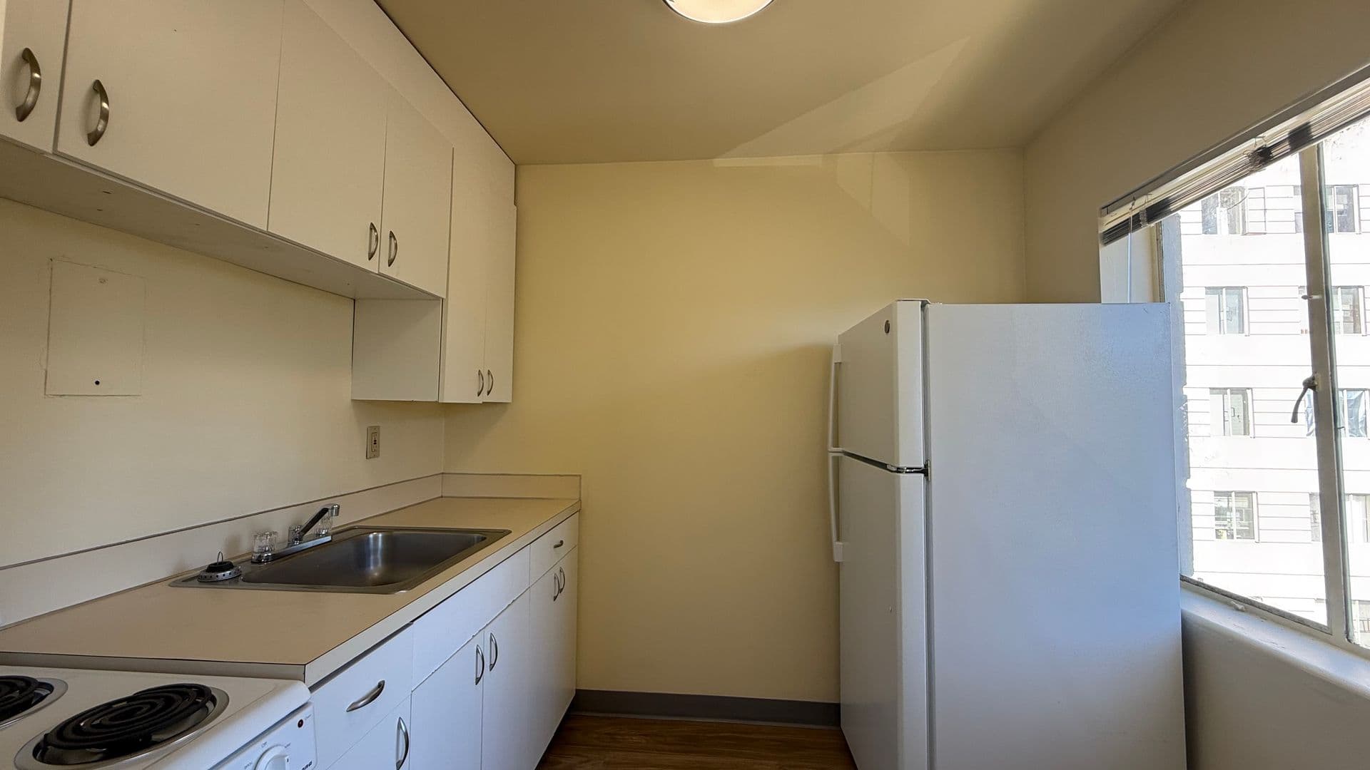 Eugene Apartment: 1040-1050 Ferry St