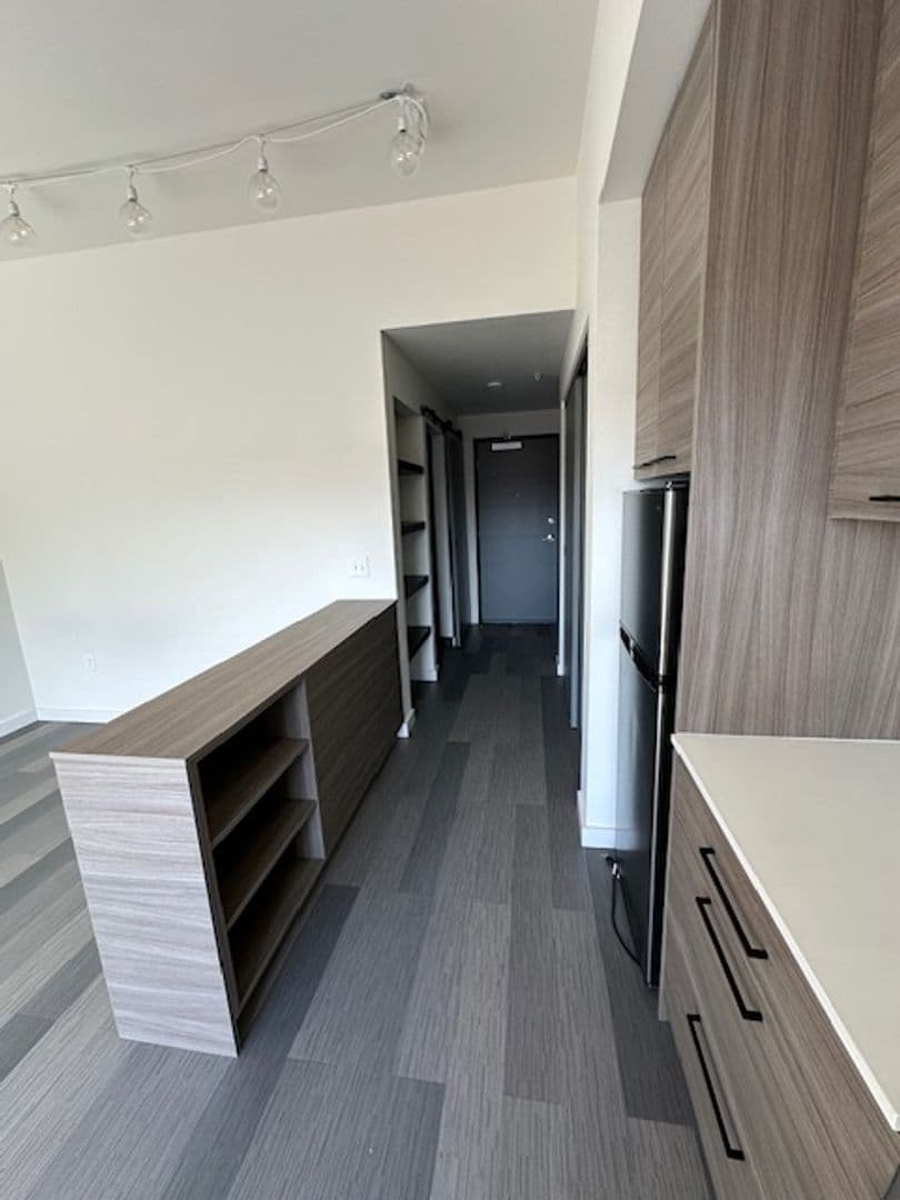Eugene Apartment: 1030 Ferry St