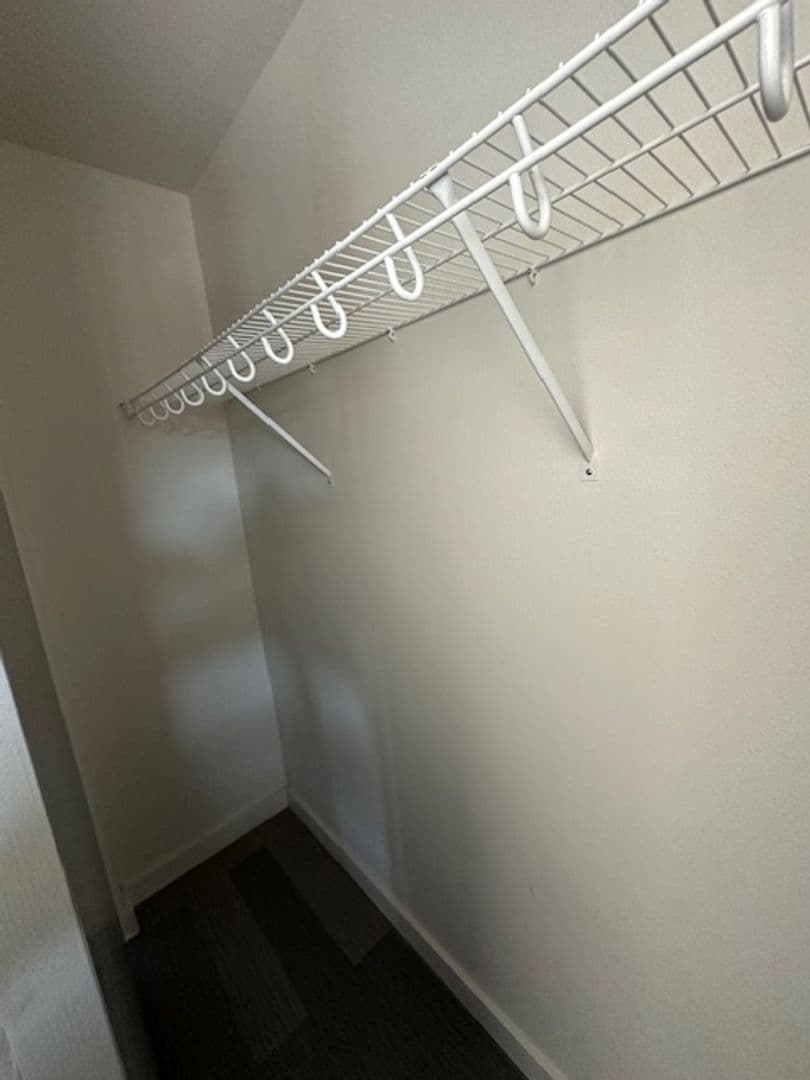 Eugene Apartment: 1030 Ferry St