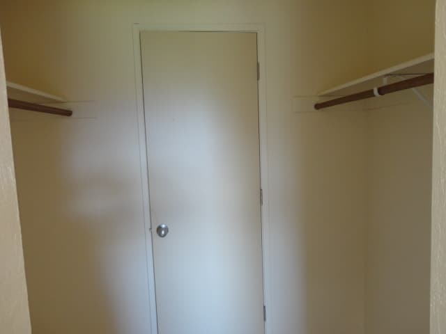 Eugene Apartment: 1800 Cal Young Road