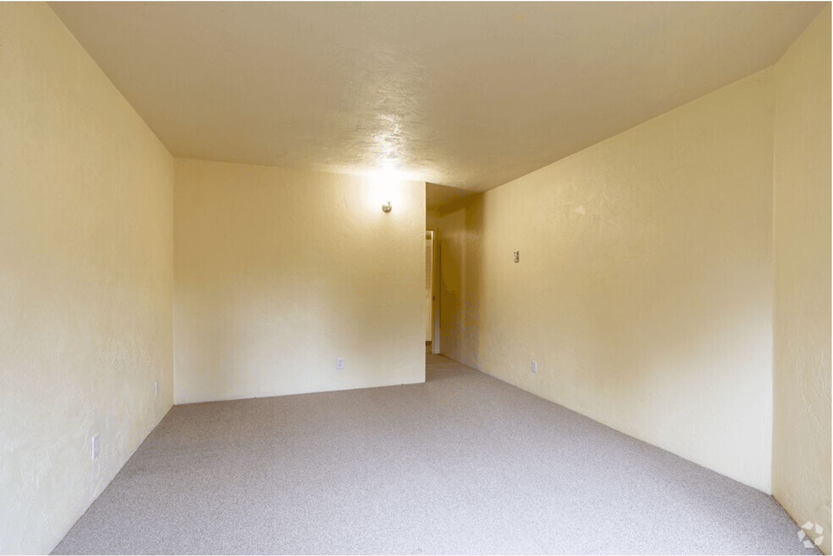 Eugene Apartment: 1800 Cal Young Road