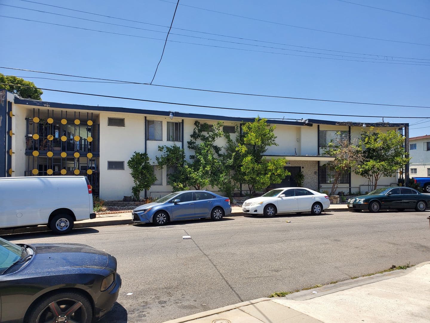 HAWTHORNE Apartment: 12319 Manor Drive