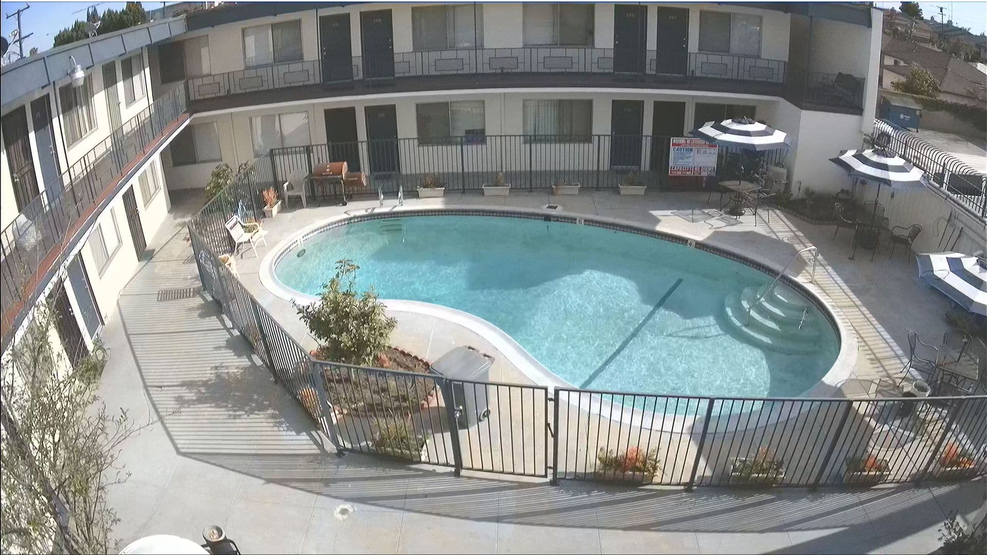 HAWTHORNE Apartment: 12319 Manor Drive