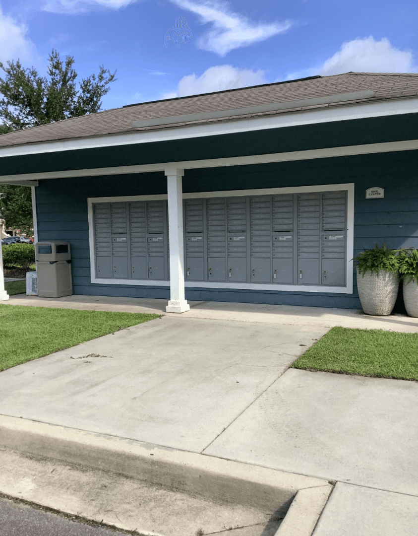 Hardeeville Apartment: 82 Ardmore Garden Drive