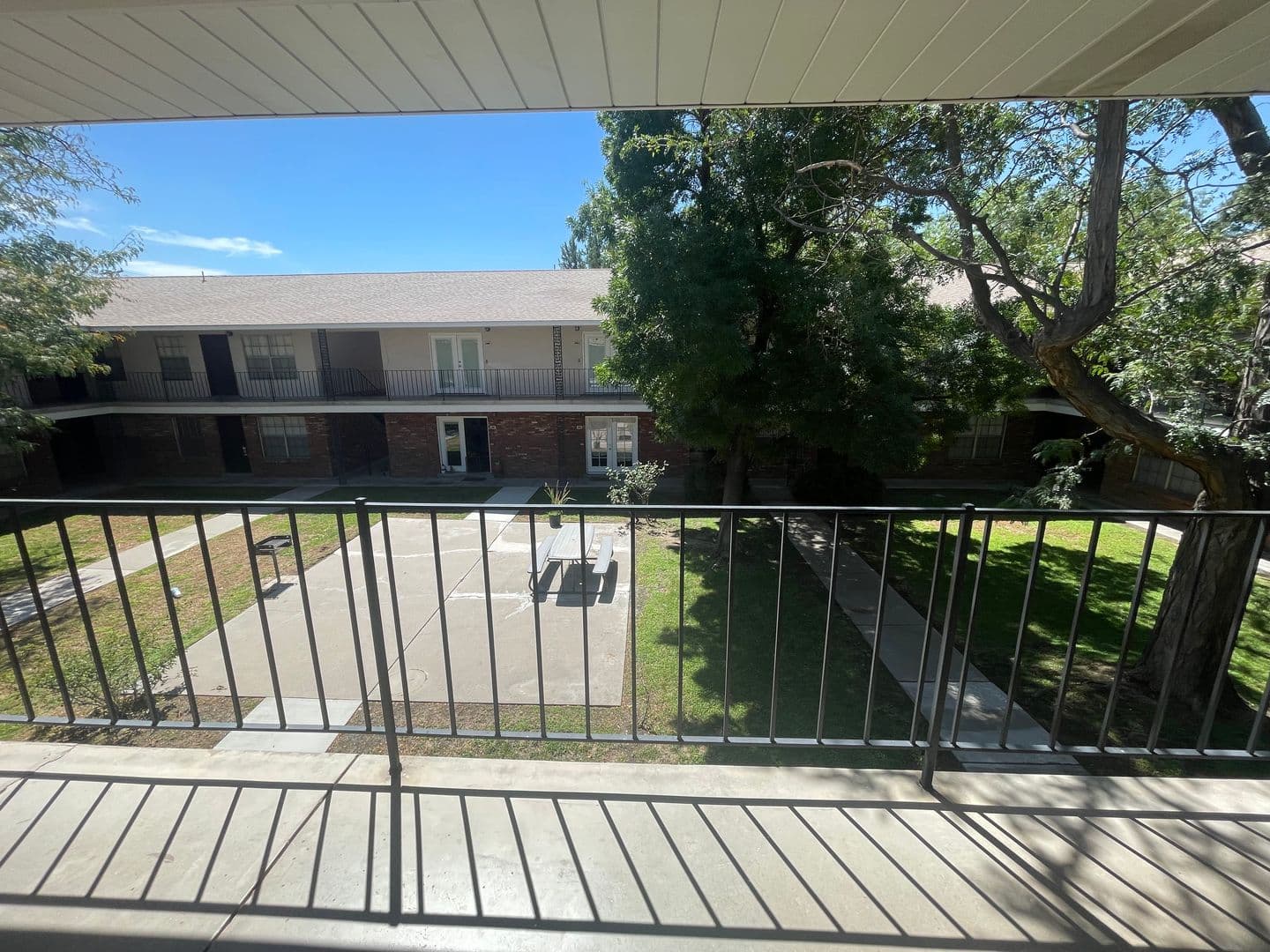 Albuquerque Apartment: 1400 Virginia St. NE