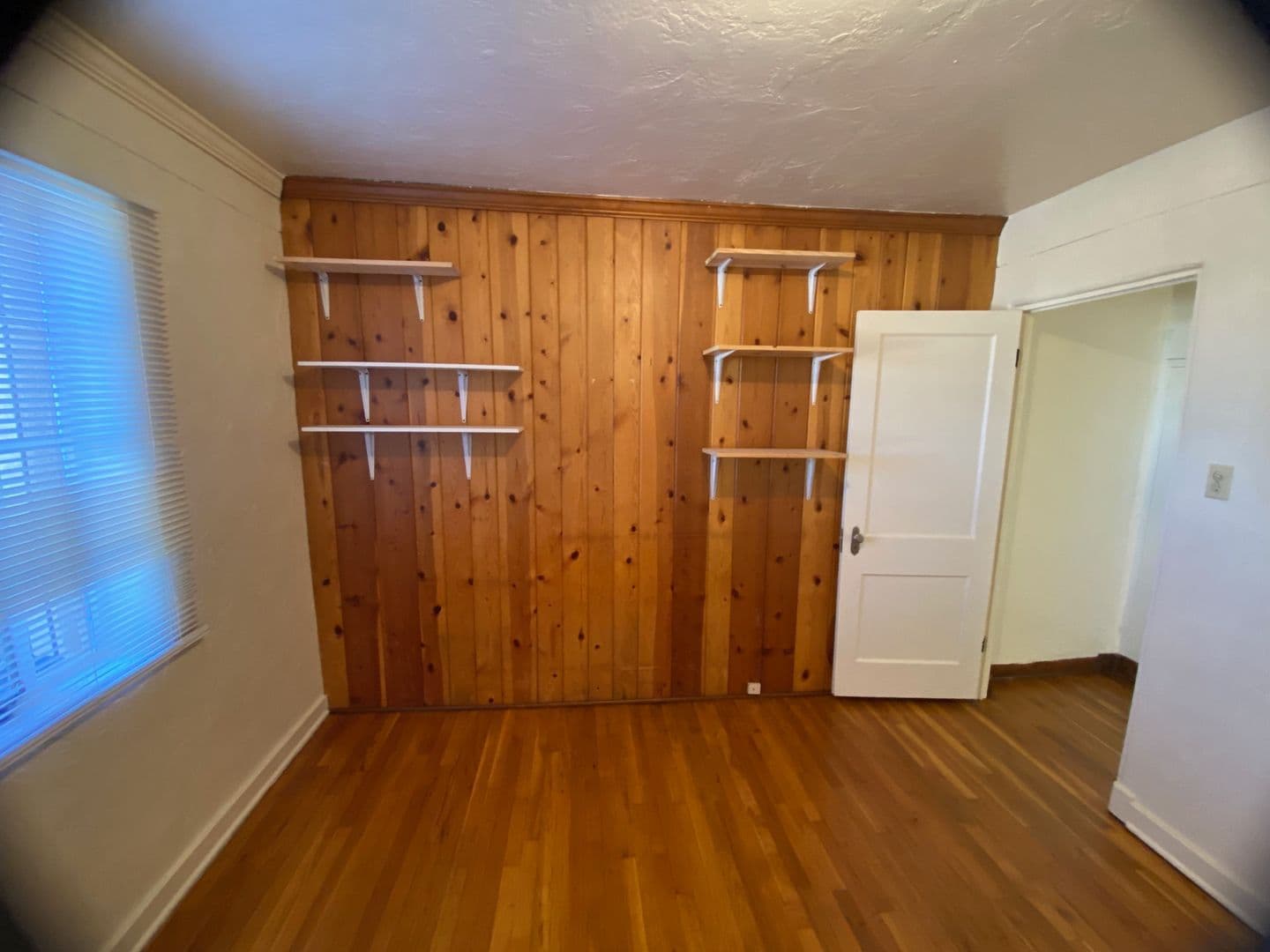 Abq Apartment: 1100-1106 Gold Ave. SW