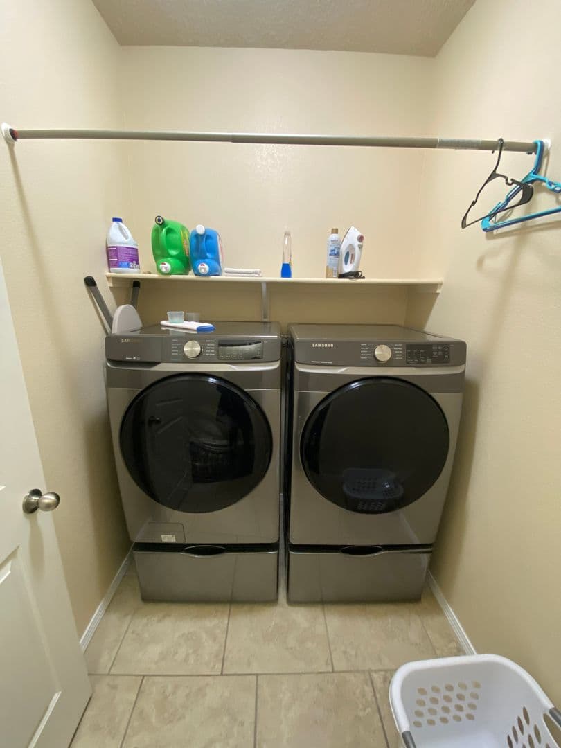 Albuquerque Apartment: General Bradley Street NE