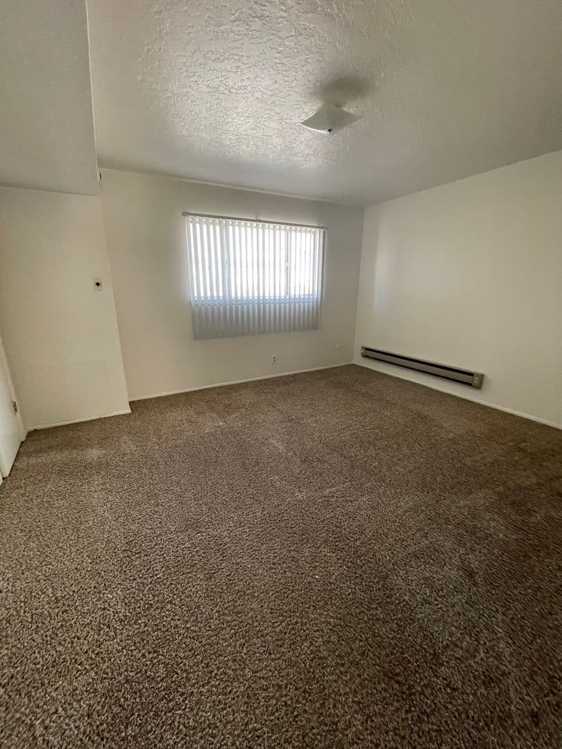 Albuquerque Apartment: 1400 Virginia St. NE