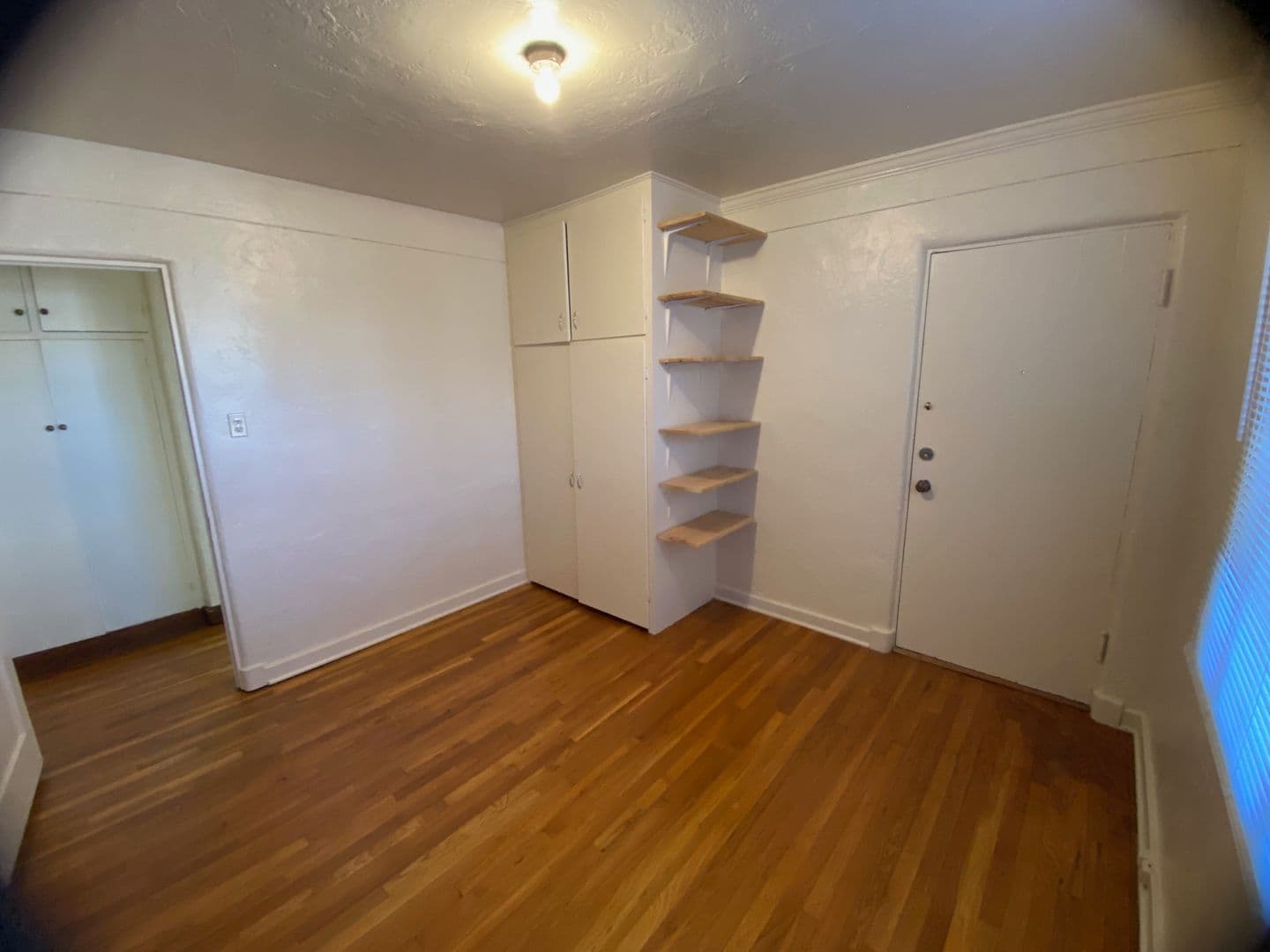 Abq Apartment: 1100-1106 Gold Ave. SW