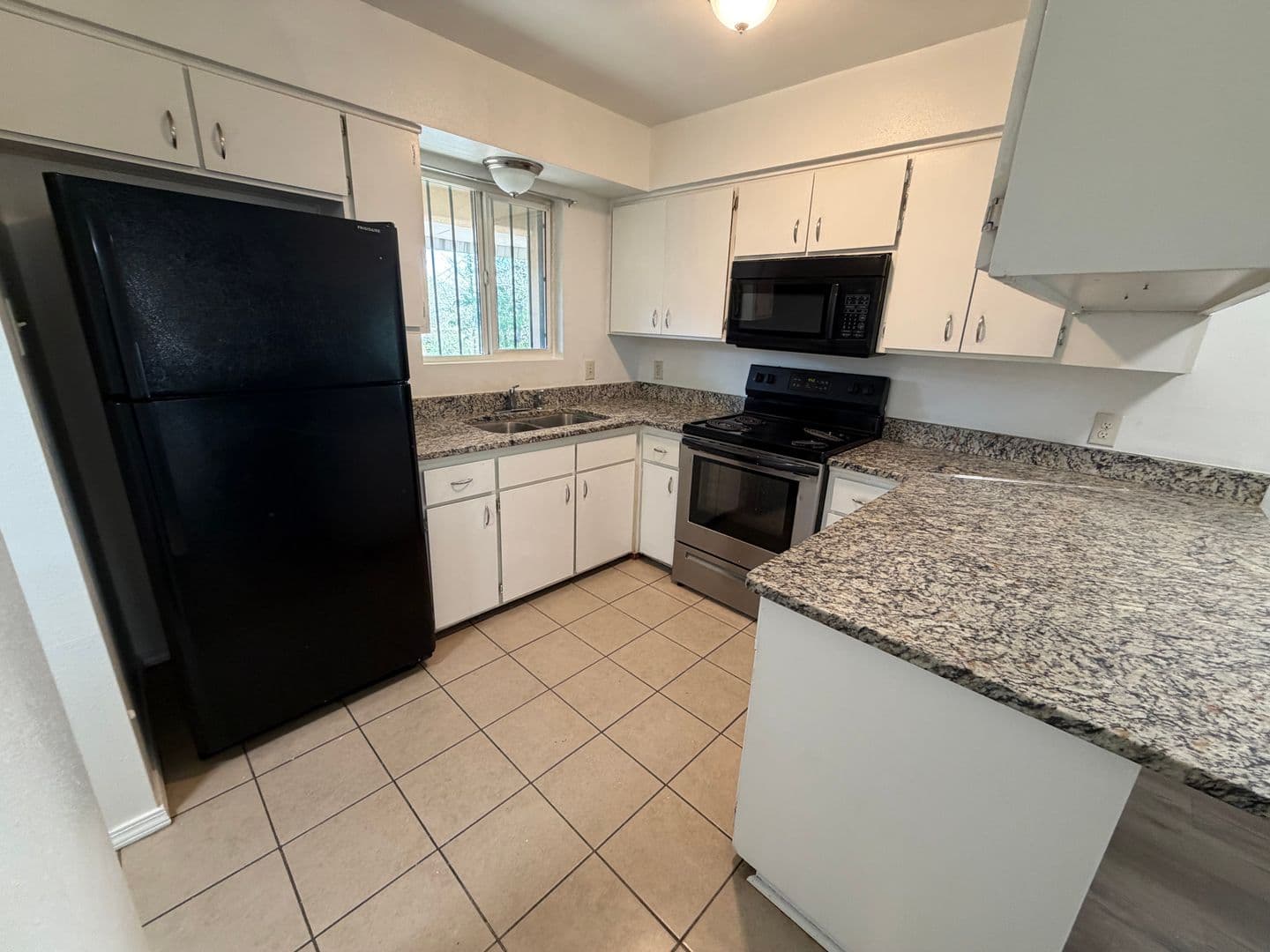 Albuquerque Apartment: 919-923 Alvarado Dr SE