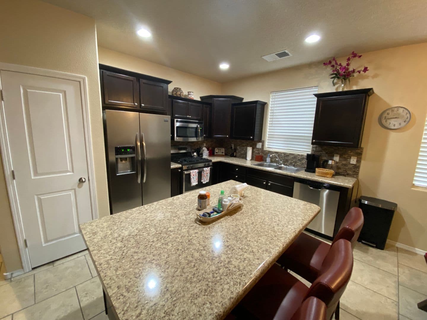Albuquerque Apartment: General Bradley Street NE