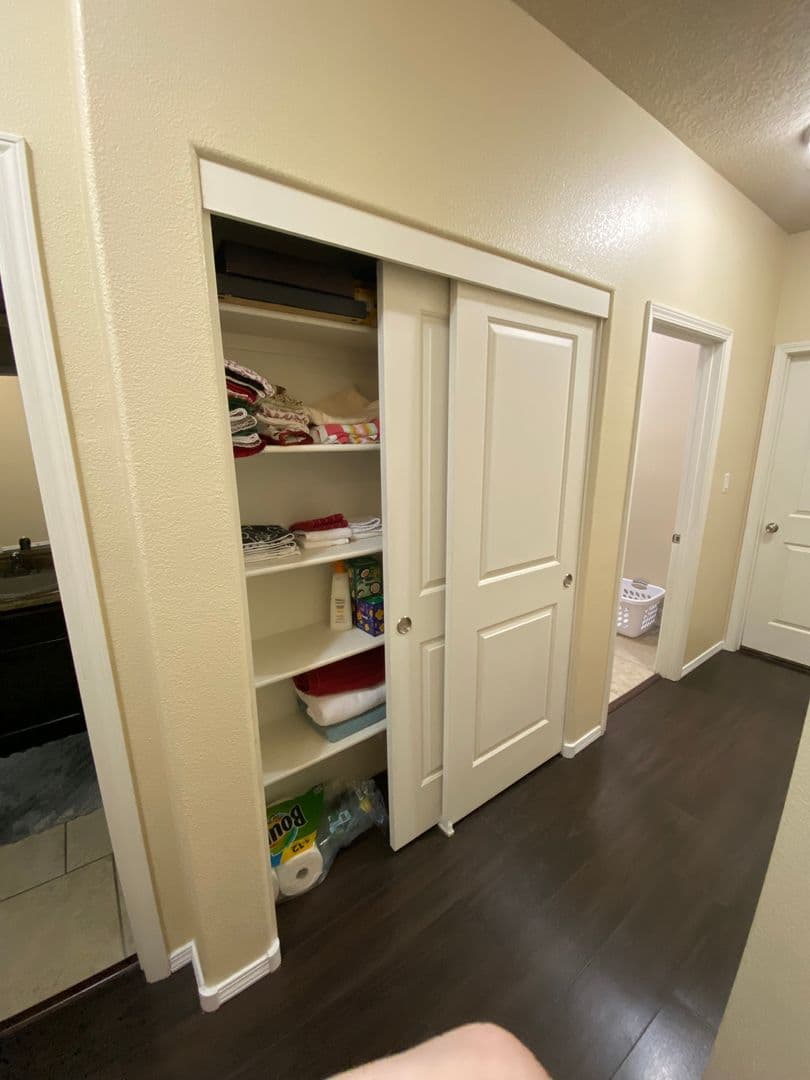 Albuquerque Apartment: General Bradley Street NE