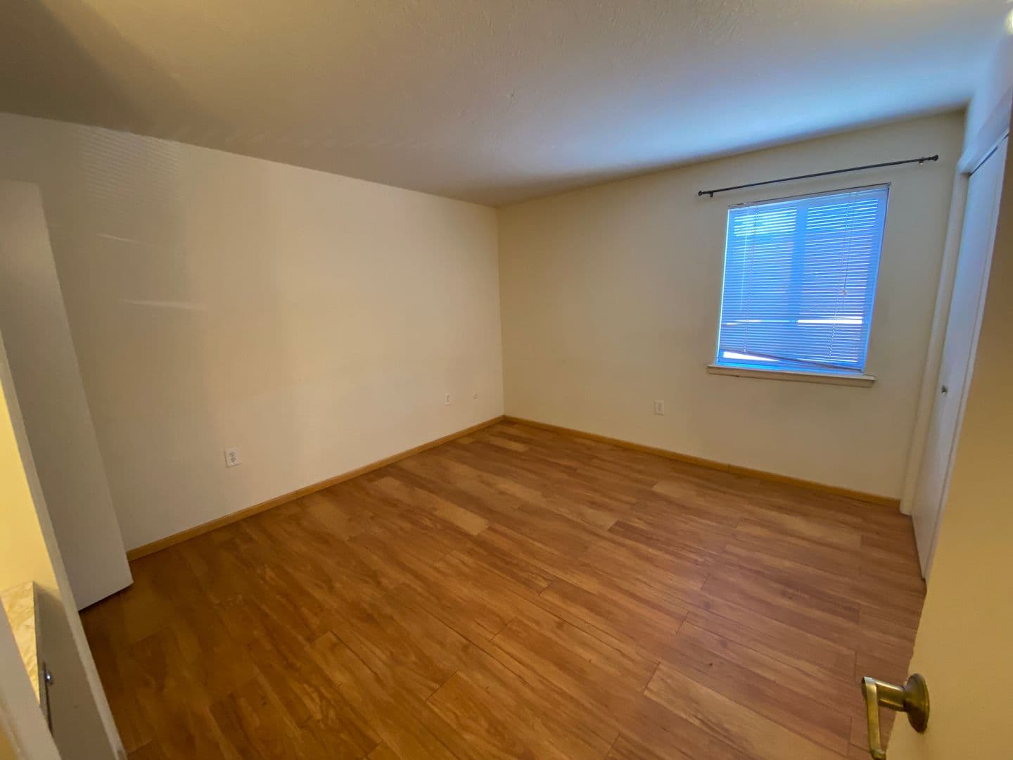 Abq Apartment: 124 Harvard Dr. SE