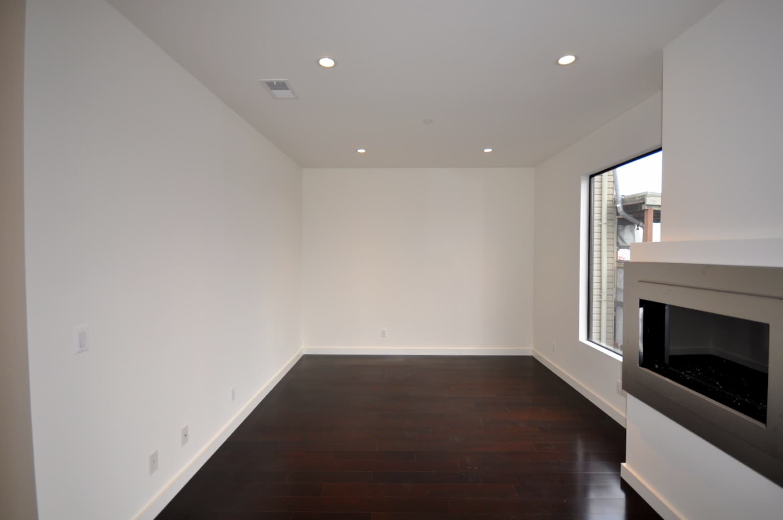 San Franciso Apartment: 149 Dore st.