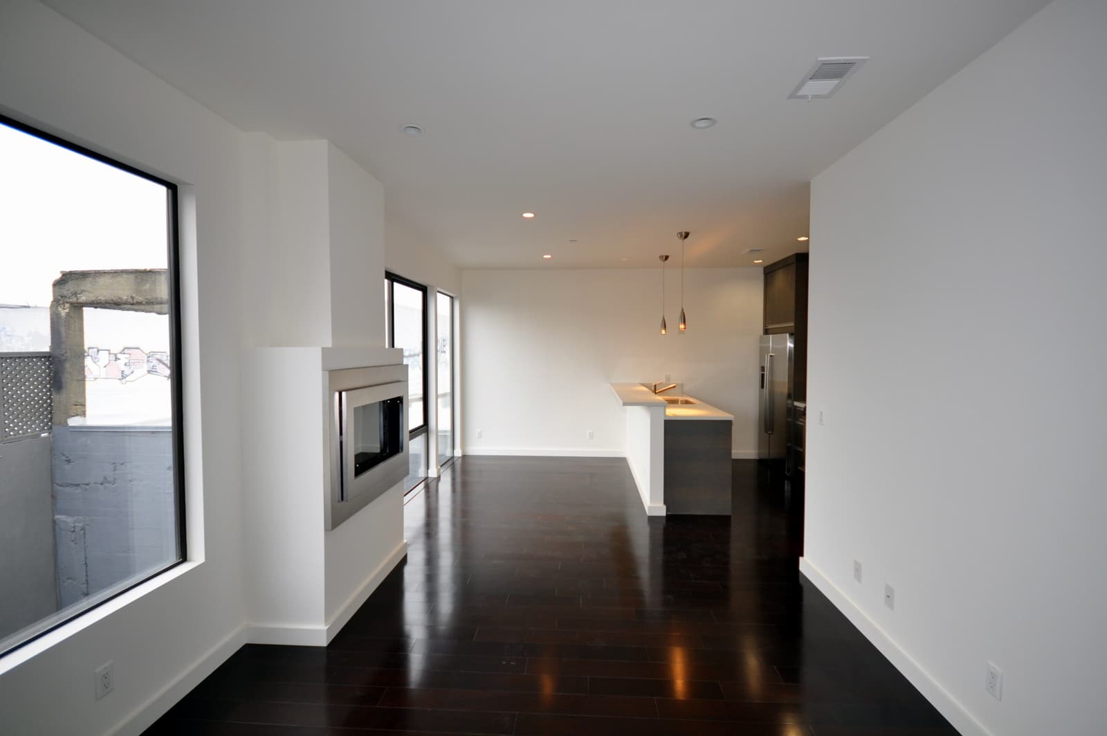 San Franciso Apartment: 149 Dore st.