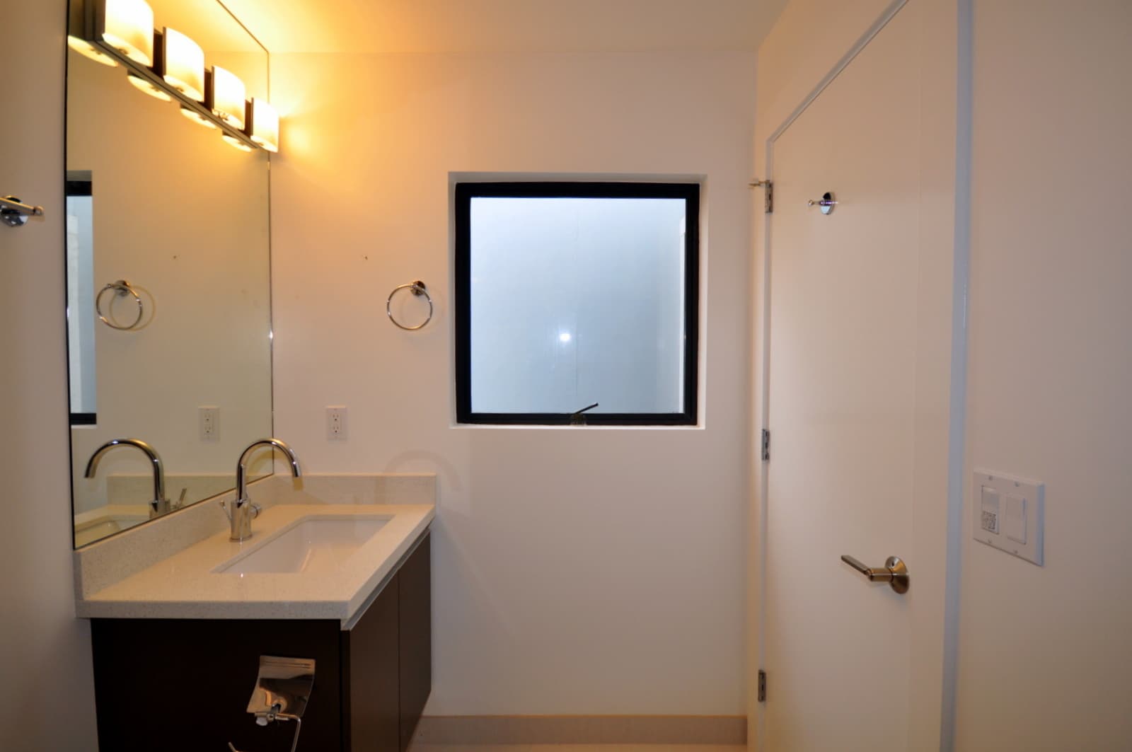 San Franciso Apartment: 149 Dore st.