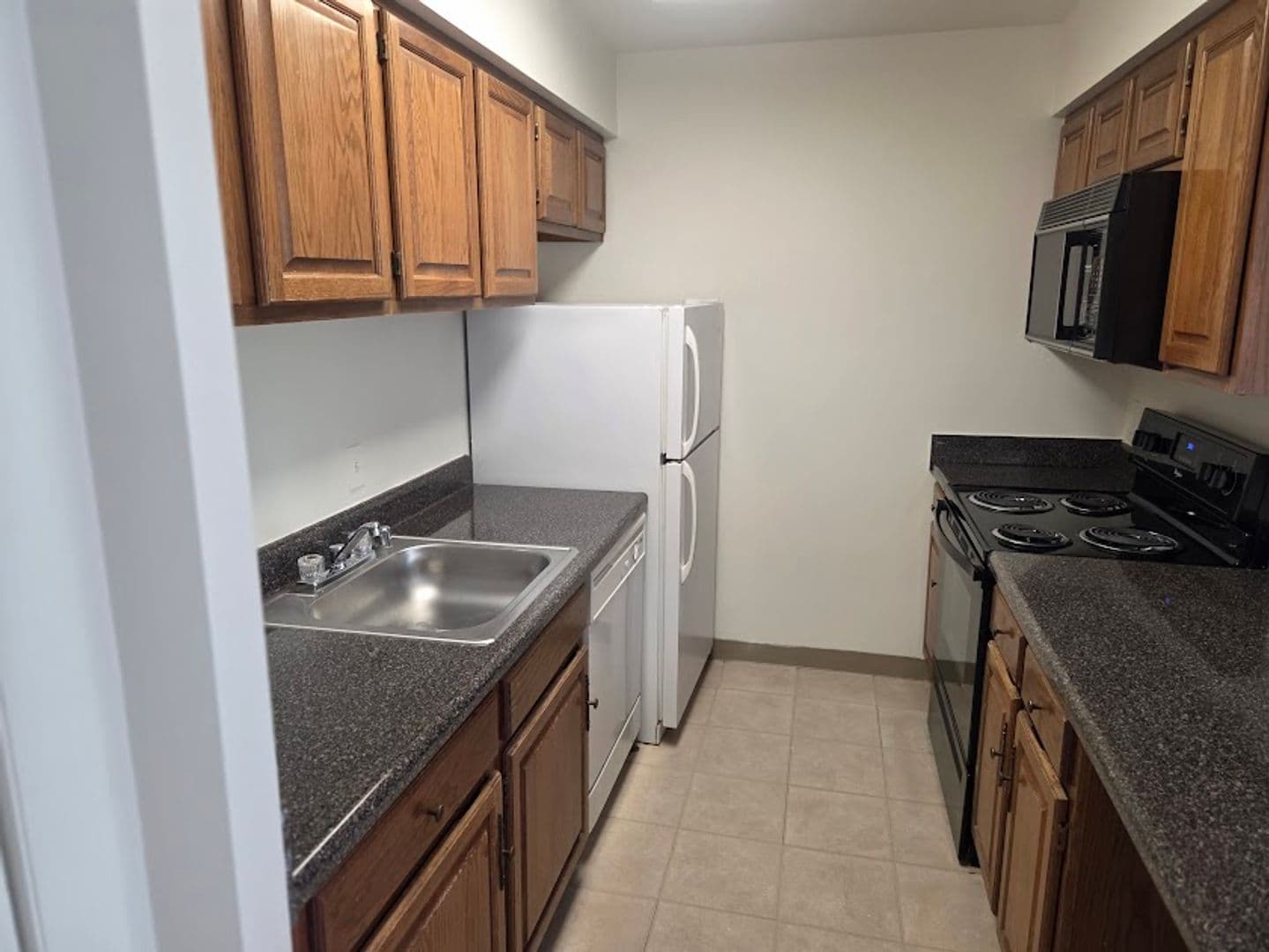 Arlington Apartment: 1209 N. Fort Myer Drive