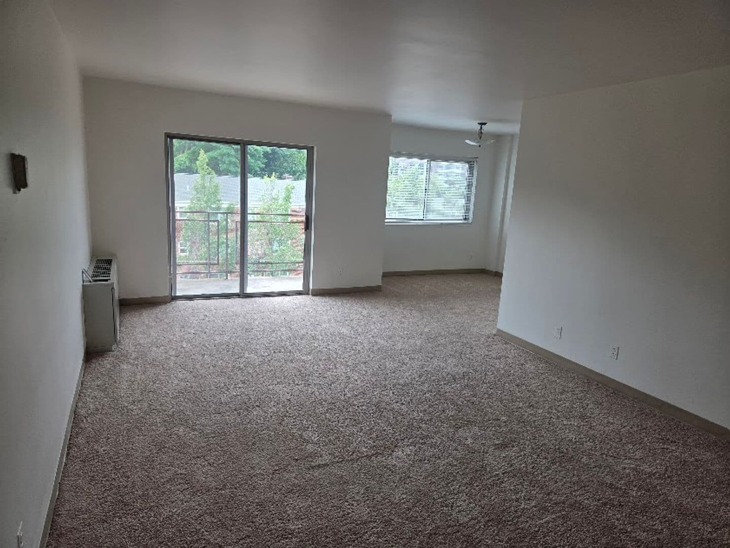 Arlington Apartment: 1220 North Pierce Street