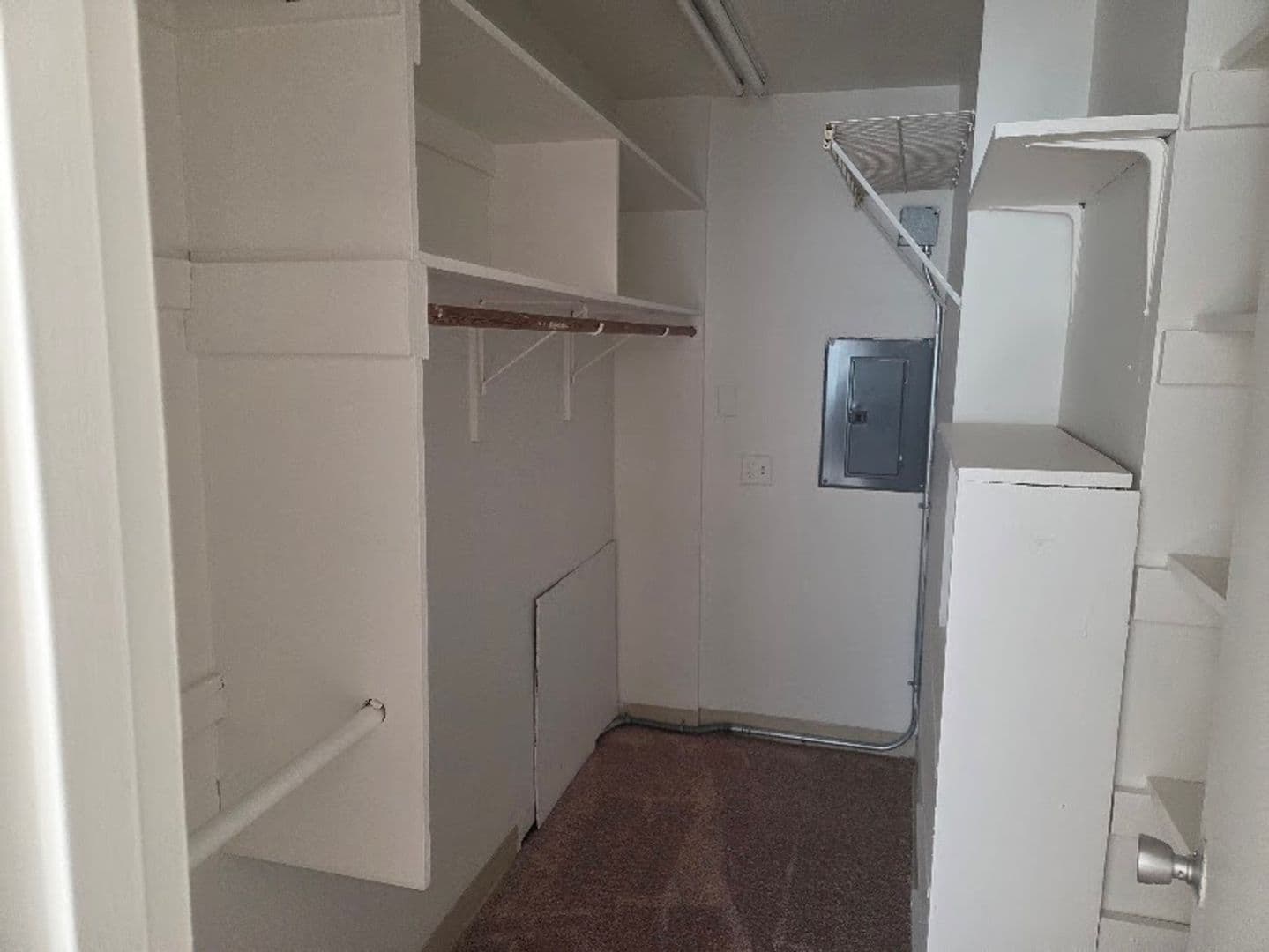 Arlington Apartment: 1215 North Fort Myer Drive