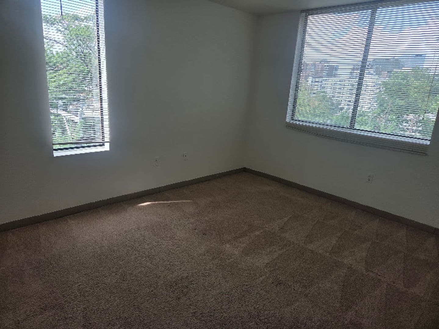 Arlington Apartment: 1209 N. Fort Myer Drive