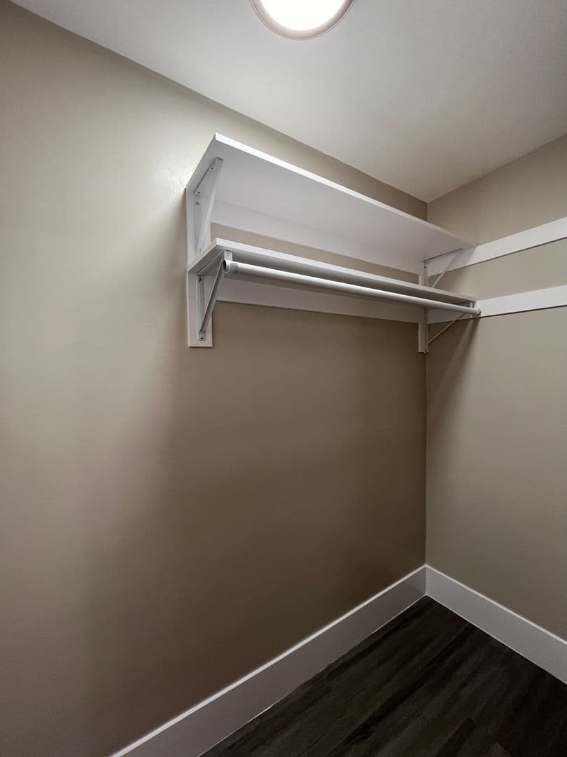 LONG BEACH Apartment: 1127-1141 E 1st ST