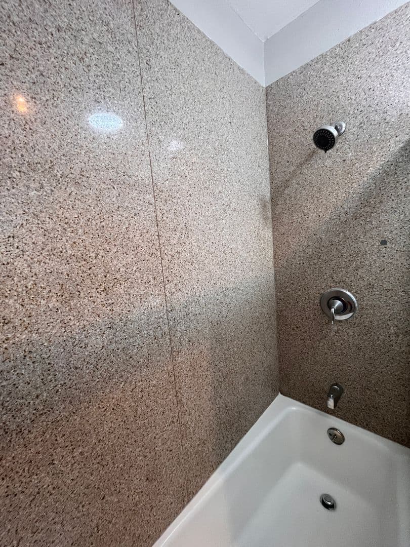 GARDENA Apartment: 14517 S VERMONT AVE