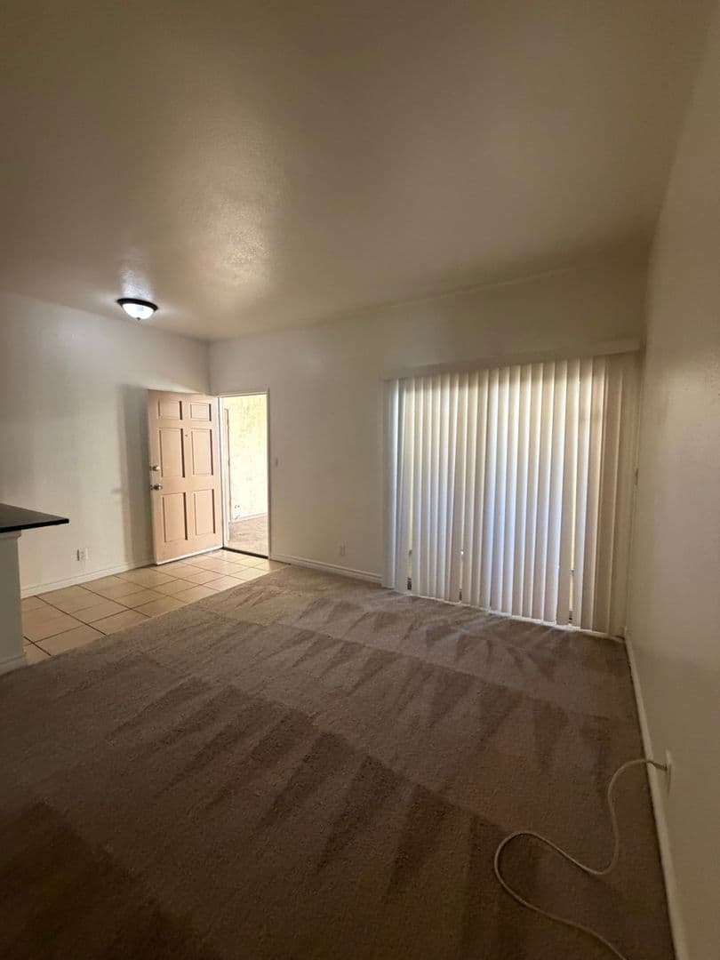 LONG BEACH Apartment: 758 ROSE AVENUE