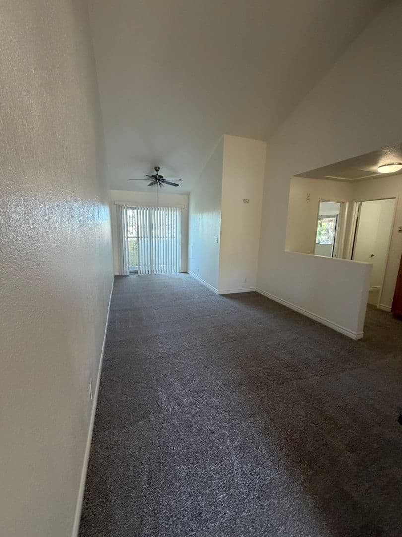 LONG BEACH Apartment: 758 ROSE AVENUE